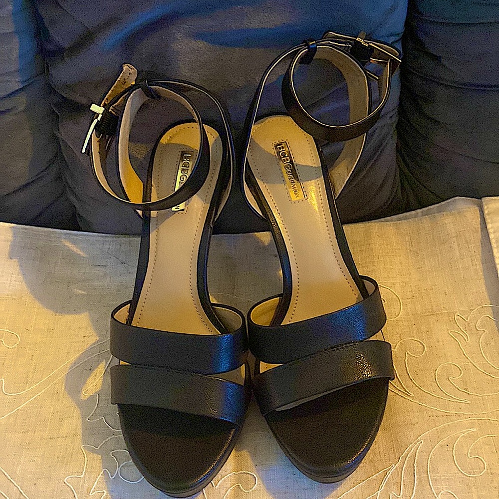 Like New - BCBG Sexy Black Heels 9M
